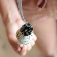 Carica l'immagine nel visualizzatore di Gallery, Incenso di Salvia Bianca (1 Smudge) -Olfattiva-